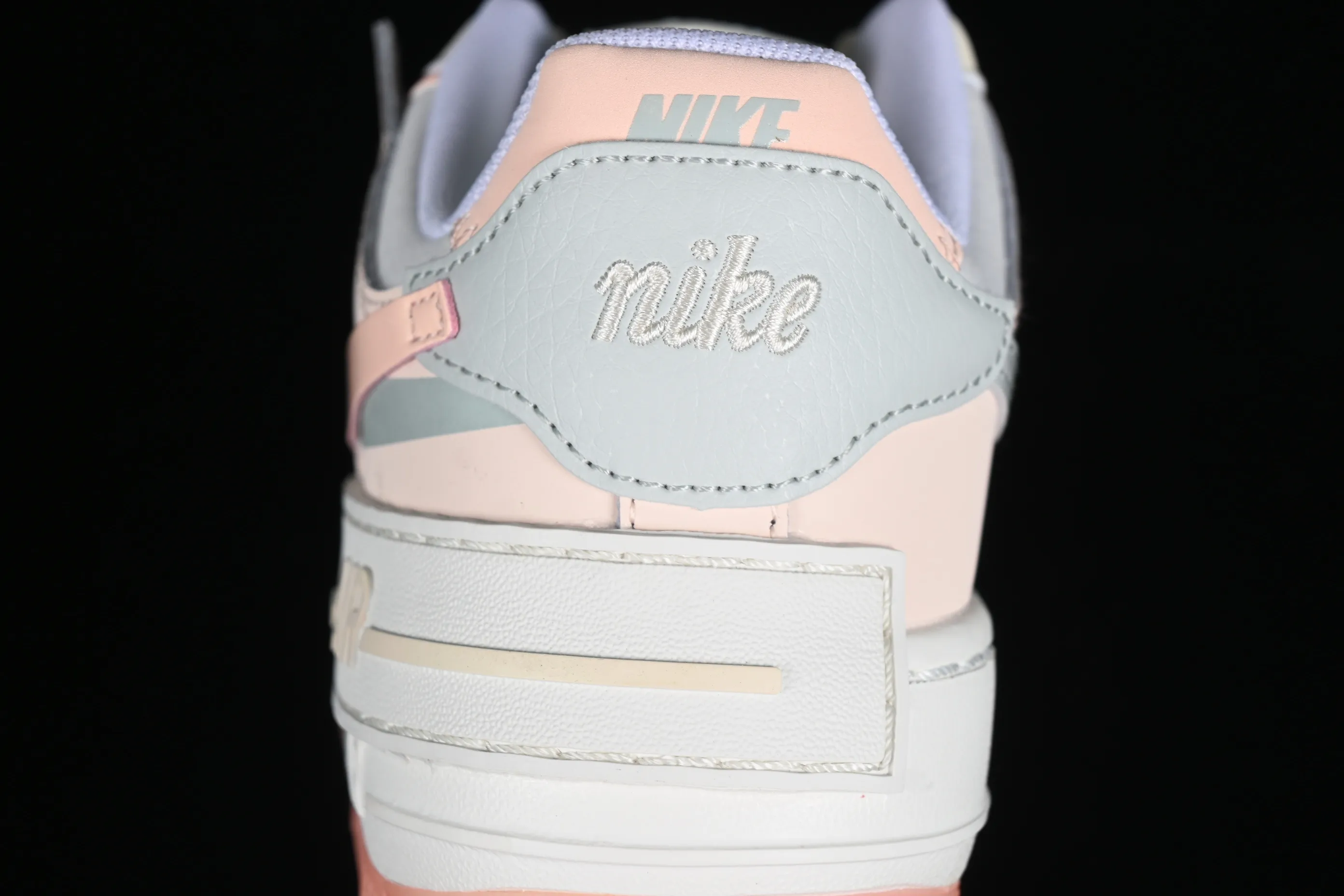 All Categories Nk Air Force 1 Air Force Series Nk Air Force 1 Shadow Air Force Lightweight Increase Nk Air Force 1 Shadow Air Force One Lightweight Increase Low-top Versatile Sneakers DZ1847-105